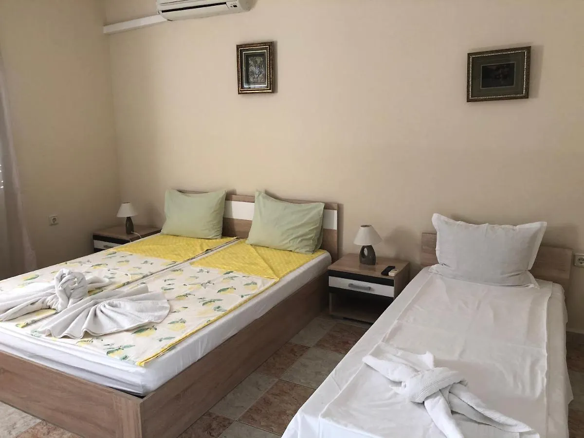 Stoyko'S Guest House Pomorie